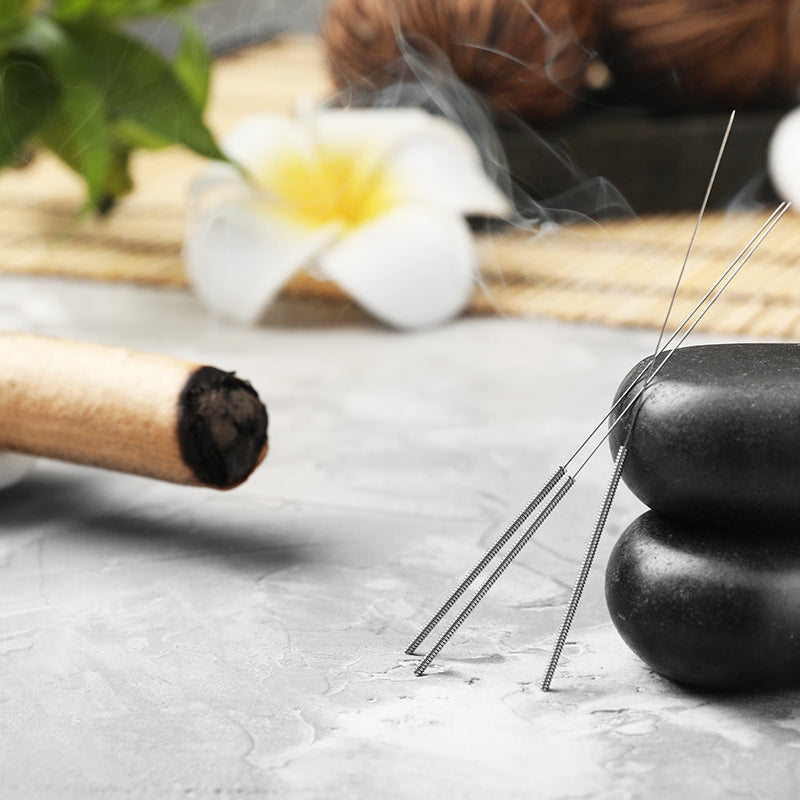 Lefay Method is profoundly inspired by Traditional Chinese Medicine and makes use of moxibustion, acupuncture and hot stones
